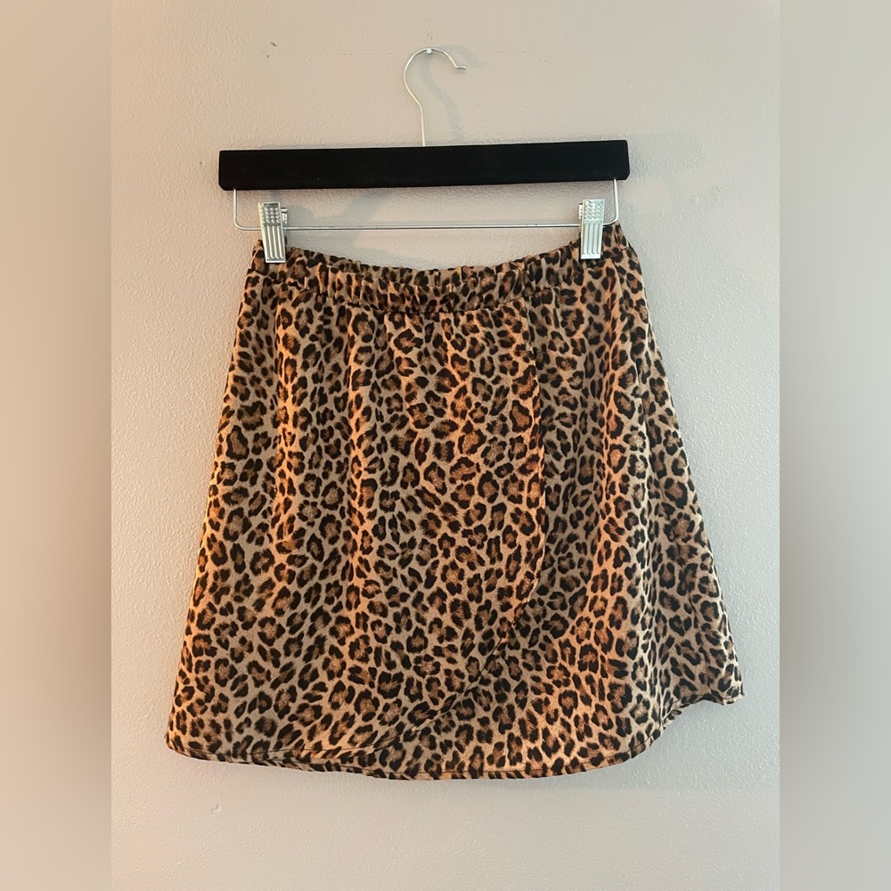Mini cheetah skirt